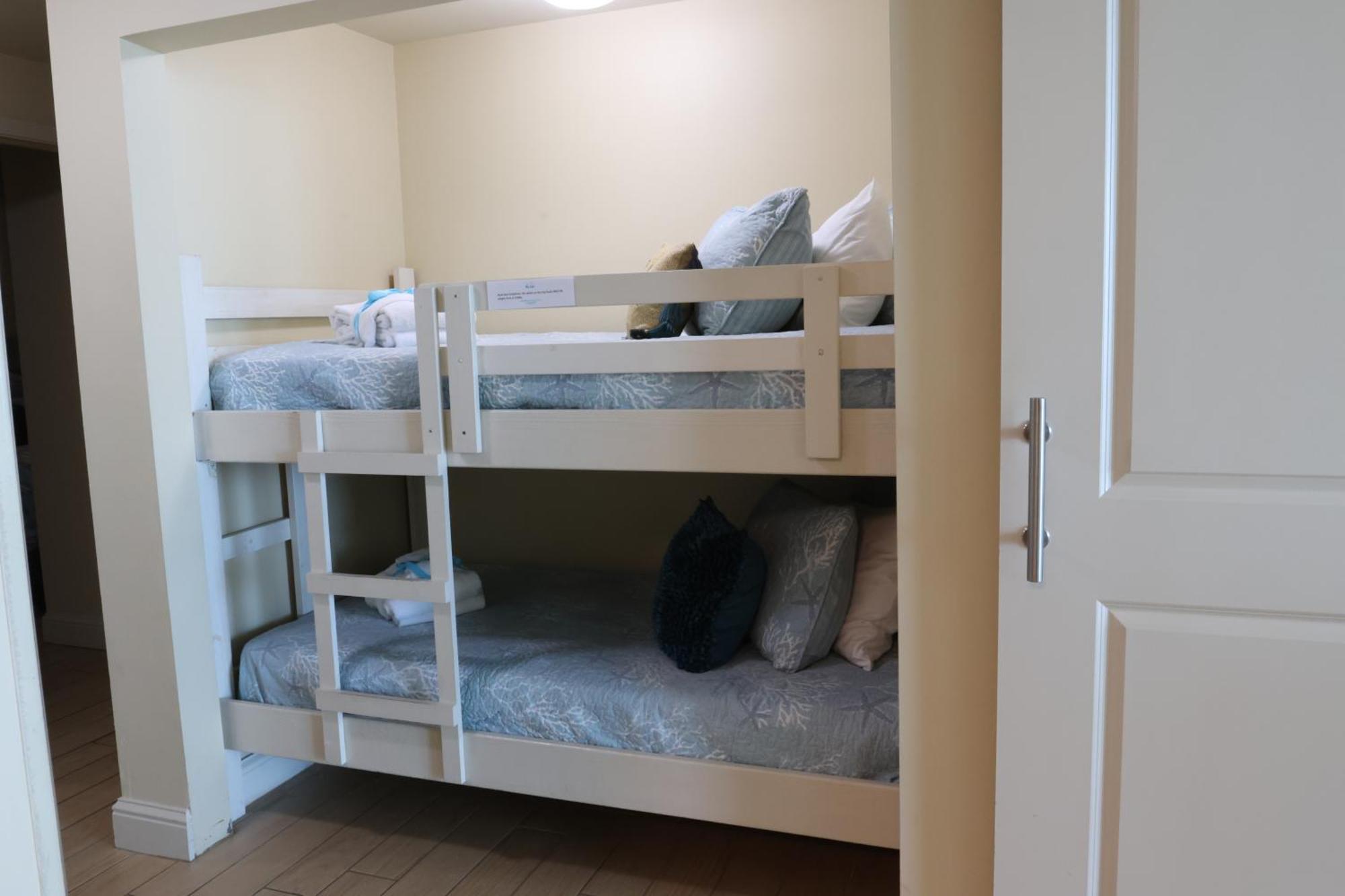 Aqua 1504 Beachfront Condo With Free Beach Chairs 파나마 시티 외부 사진